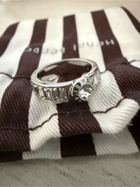 Henri Bendel silver crystal signature ring - size 7